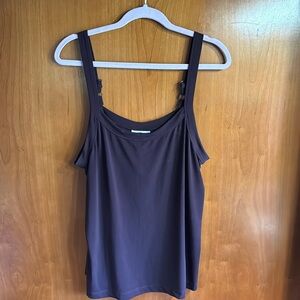 Avenue dressy tank top new condition size 14/16. Set of 2. burgundy & blue